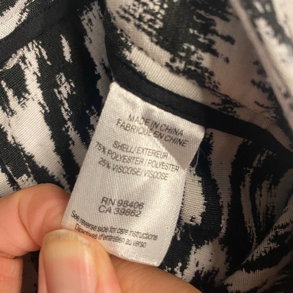 Theory Black and White Dress Shorts With Skirt Front Size 6 Preppy Classic - Picture 2 of 13